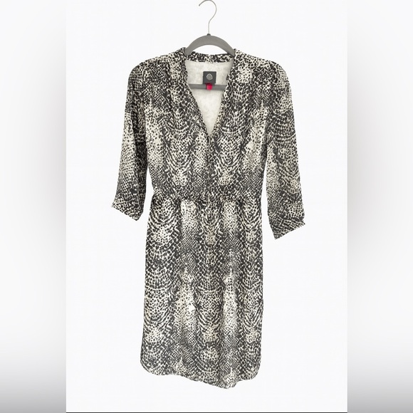 Vince Camuto Monochrome Animal Print Dress Size 8 - Picture 1 of 6
